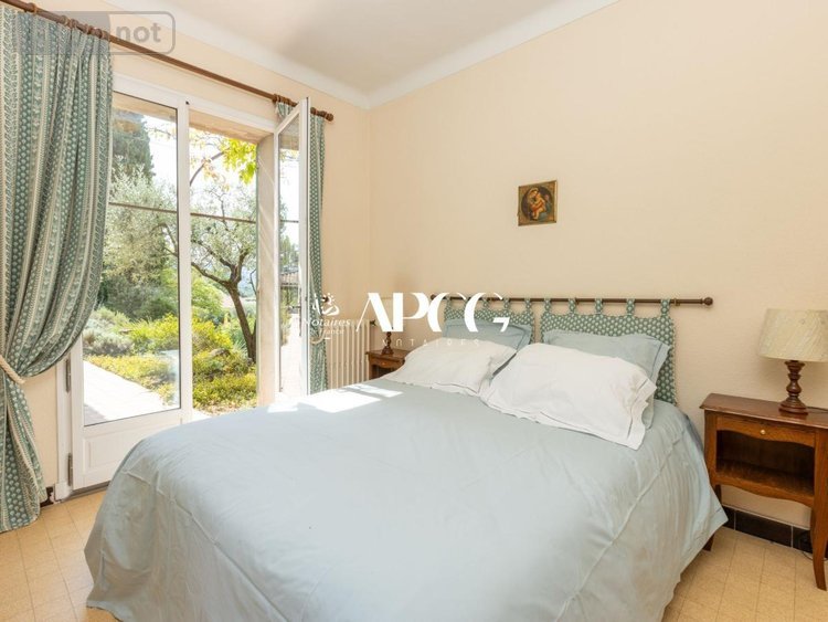 Maison a vendre Vaison-la-Romaine 84110 Vaucluse 300 m2 10 pièces 890000 euros