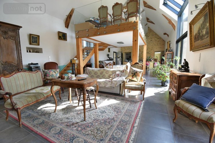 Maison a vendre Vallons de l'Erdre 44540 Loire-Atlantique 256 m2 8 pièces 519000 euros