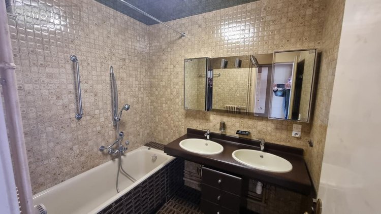 Appartement a vendre Roubaix 59100 Nord 73 m2 3 pièces 115000 euros