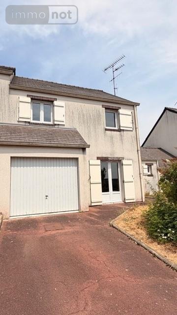 Location maison Château-Gontier-sur-Mayenne 53200 Mayenne 101 m2 6 pièces 830 euros