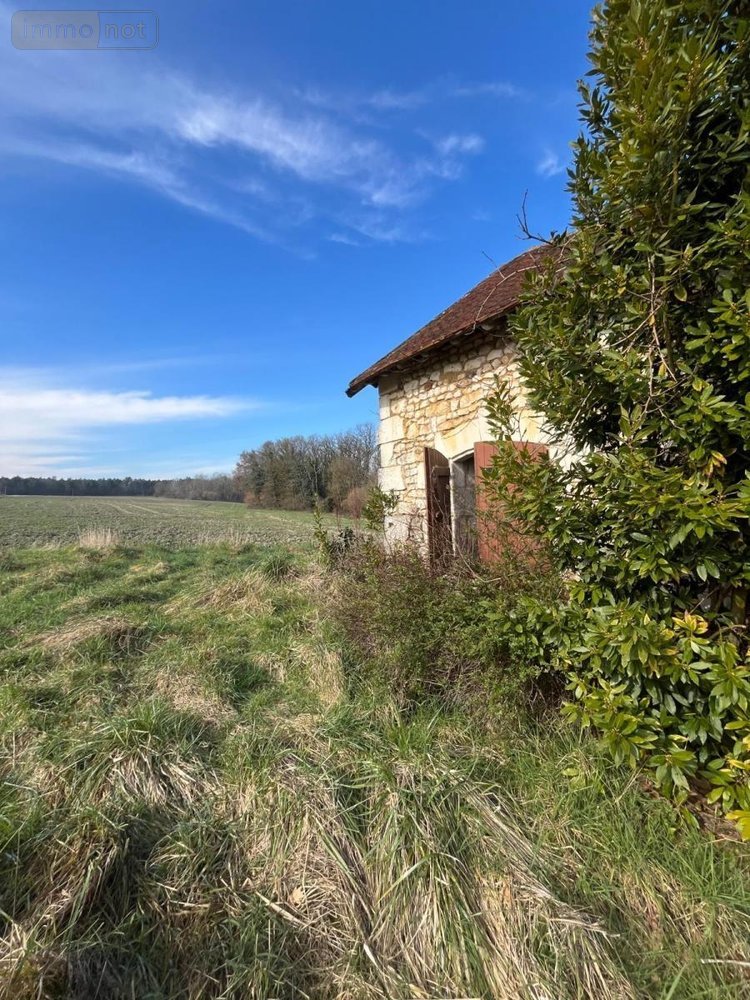 Terrain a batir a vendre Luzé 37120 Indre-et-Loire 2950 m2  32600 euros