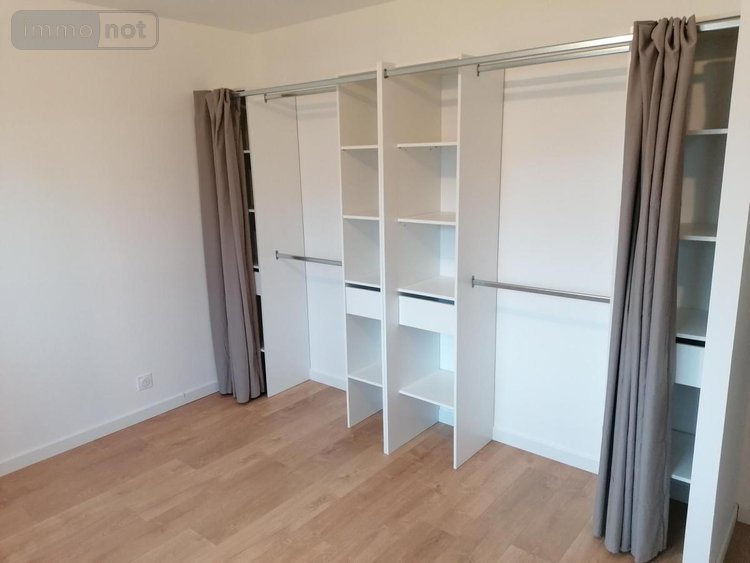 Location maison Saint-Armel 35230 Ille-et-Vilaine 115 m2  1240 euros