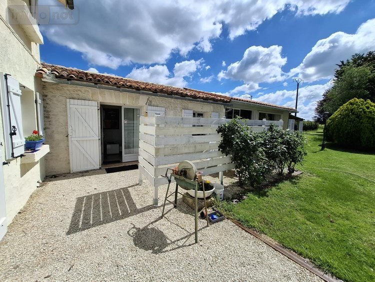 Maison a vendre Courcoury 17100 Charente-Maritime 222 m2 5 pièces 455000 euros