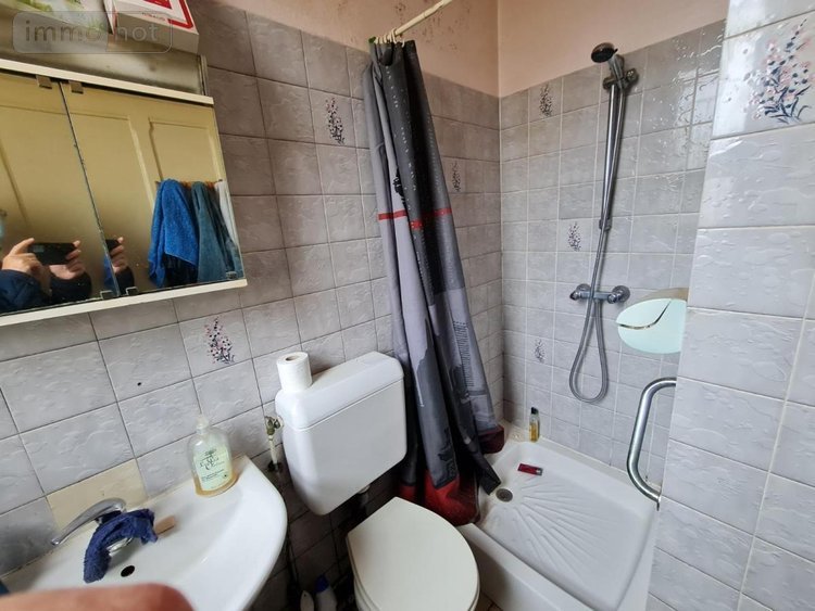 Immeuble a vendre La-Ferté-Bernard 72400 Sarthe 102 m2  97520 euros