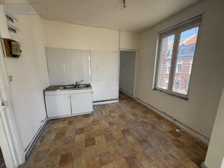 Immeuble a vendre Cambrai 59400 Nord 120 m2  168800 euros
