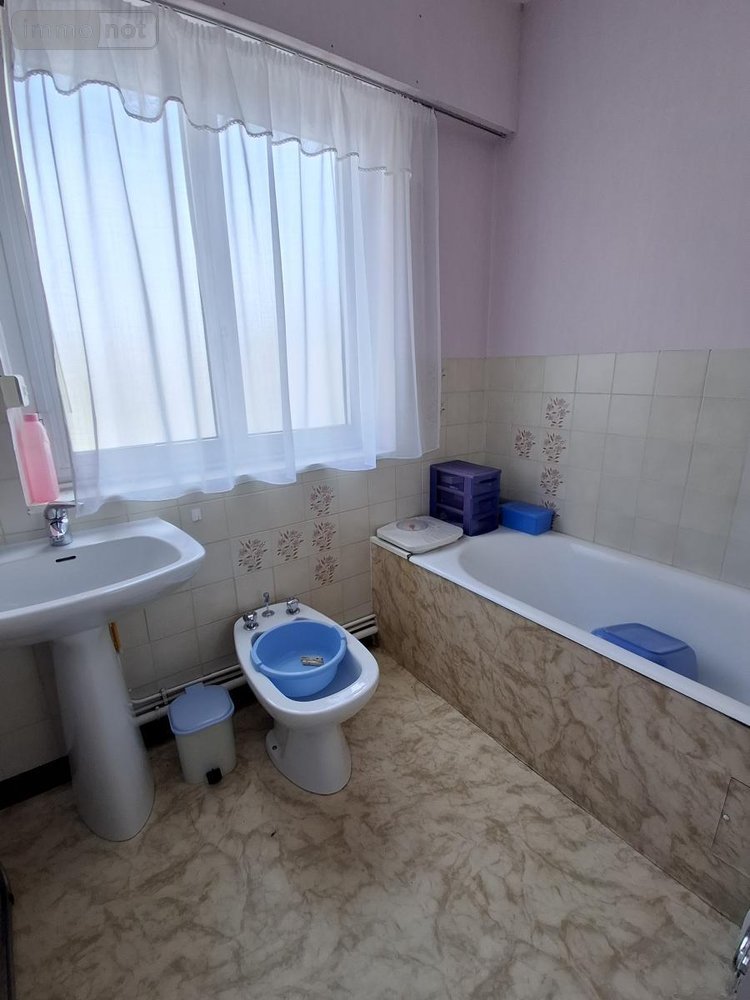 Appartement a vendre Pontivy 56300 Morbihan 65 m2 3 pièces 125710 euros