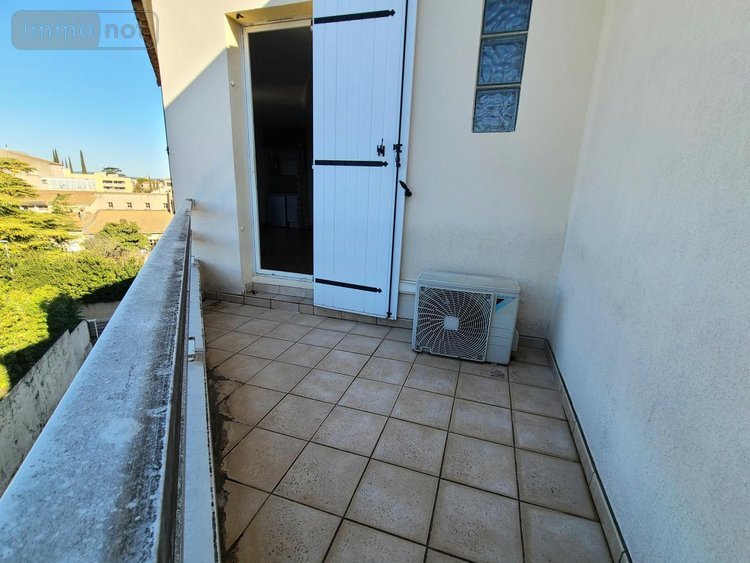 Appartement a vendre Pont-Saint-Esprit 30130 Gard 26 m2 1 pièce 65000 euros