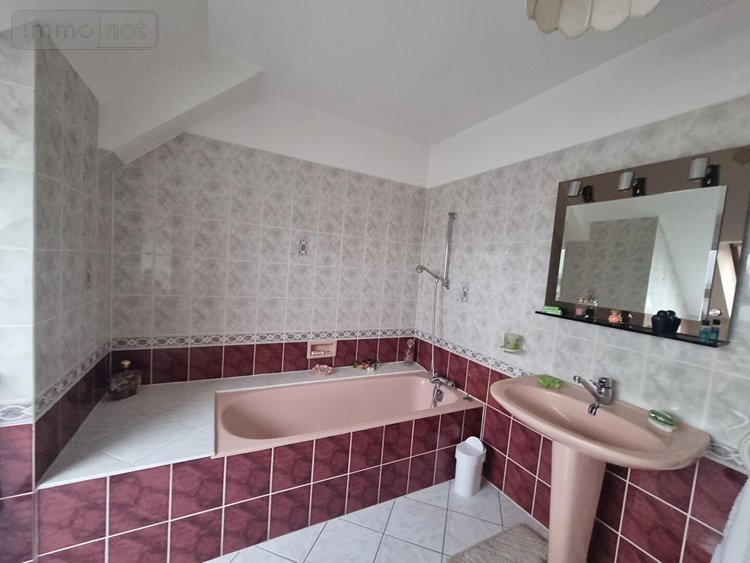 Maison a vendre Ducey-les-Chéris 50220 Manche 182 m2 7 pièces 334000 euros