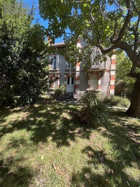 Maison a vendre Vertaizon 63910 Puy-de-Dôme 160 m2 9 pièces 290000 euros