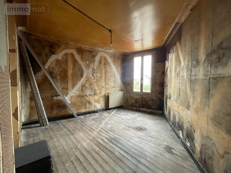 Immeuble a vendre Saint-Étienne-du-Rouvray 76800 Seine-Maritime 180 m2  139000 euros