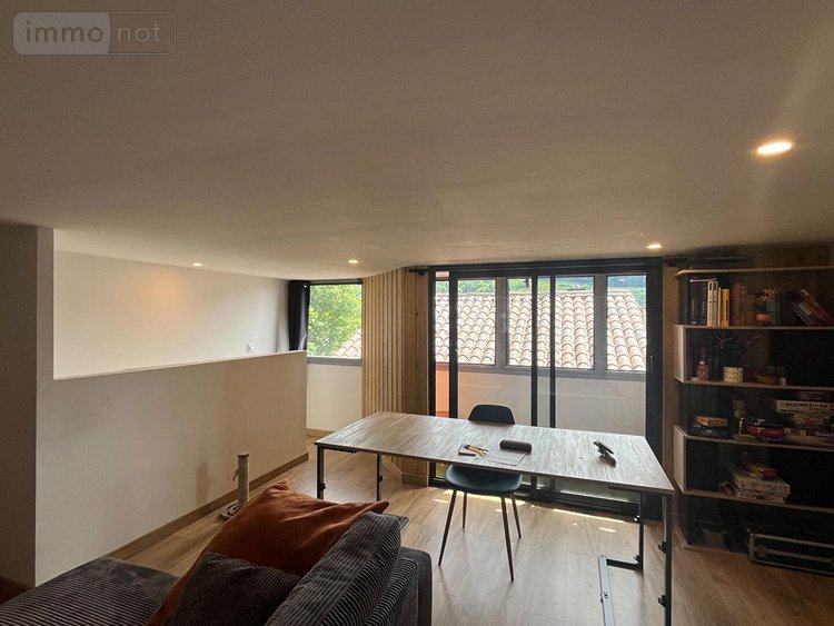 Immeuble a vendre Figeac 46100 Lot 96 m2  157500 euros