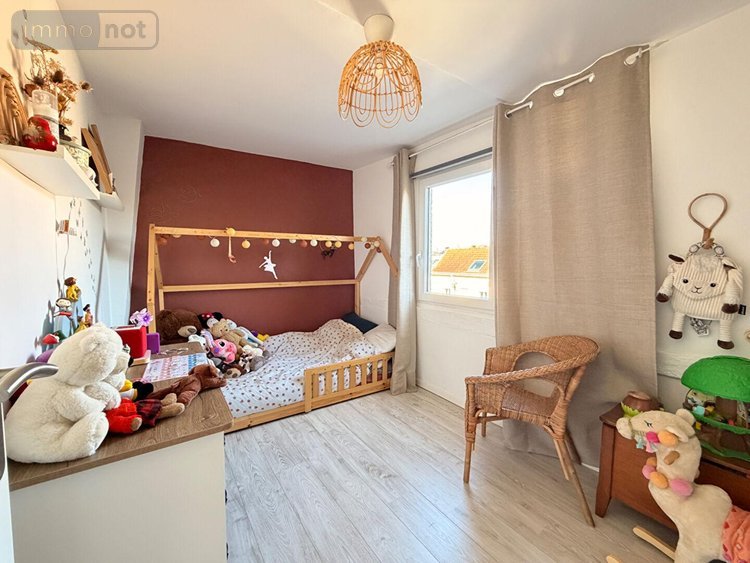 Appartement a vendre Sotteville-lès-Rouen 76300 Seine-Maritime 87 m2 5 pièces 131000 euros