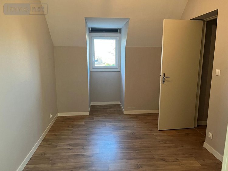 Location maison Saint-Grégoire 35760 Ille-et-Vilaine 99 m2 6 pièces 1113 euros