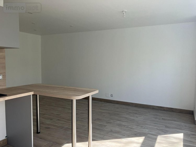 Location appartement Rennes 35000 Ille-et-Vilaine 43 m2 2 pièces 860 euros