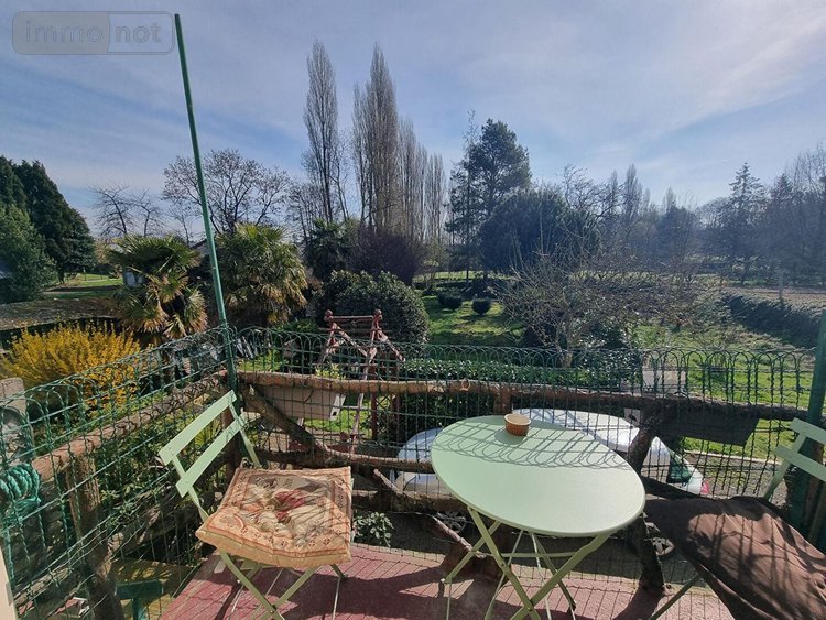 Maison a vendre Saint-Hilaire-du-Harcouët 50600 Manche 240 m2 8 pièces 210000 euros