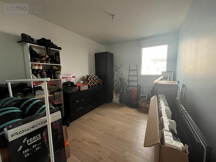 Location appartement Montfort-sur-Meu 35160 Ille-et-Vilaine 62 m2 3 pièces 750 euros