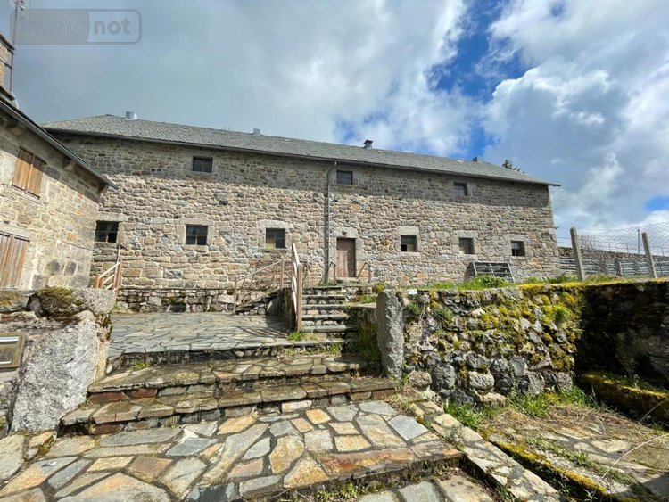 Maison a vendre Chauchailles 48310 Lozère 690 m2 15 pièces 550000 euros