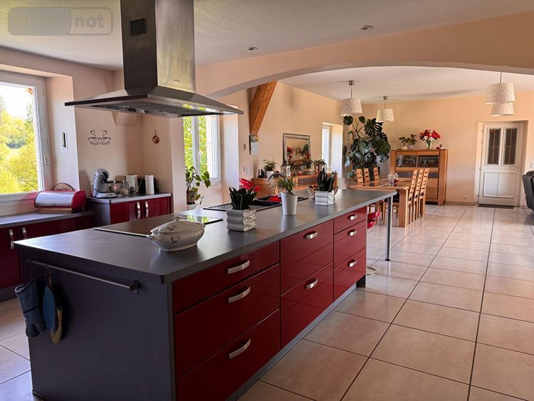 Maison a vendre Figeac 46100 Lot 171 m2 6 pièces 345000 euros