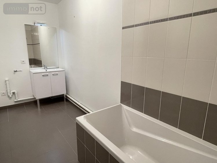 Appartement a vendre Lorient 56100 Morbihan 101 m2 5 pièces 312240 euros