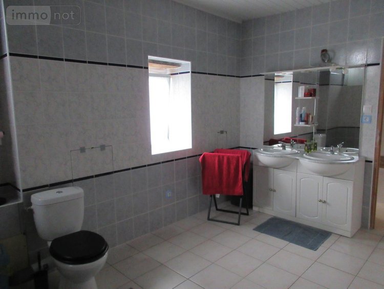 Maison a vendre Moréac 56500 Morbihan 188 m2 6 pièces 265620 euros