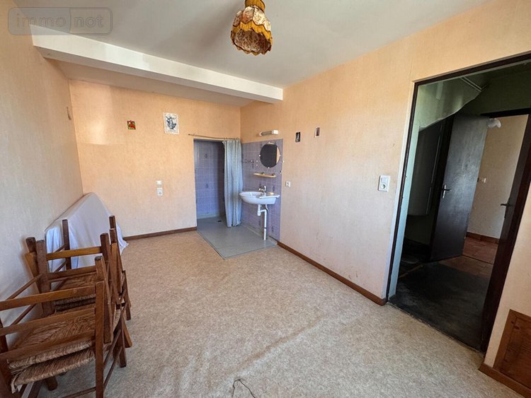 Maison a vendre Bagnac-sur-Célé 46270 Lot 110 m2 7 pièces 99640 euros