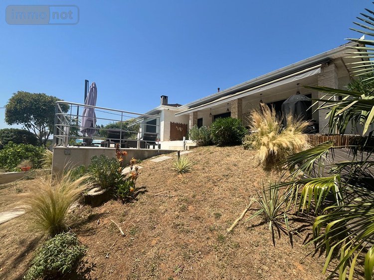 Maison a vendre Figeac 46100 Lot 208 m2 7 pièces 389250 euros