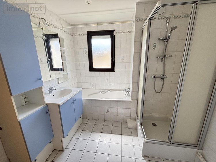 Appartement a vendre Bourges 18000 Cher 83 m2 4 pièces 118400 euros