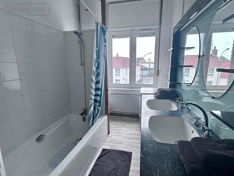 Immeuble a vendre Bourbourg 59630 Nord 386 m2  669000 euros