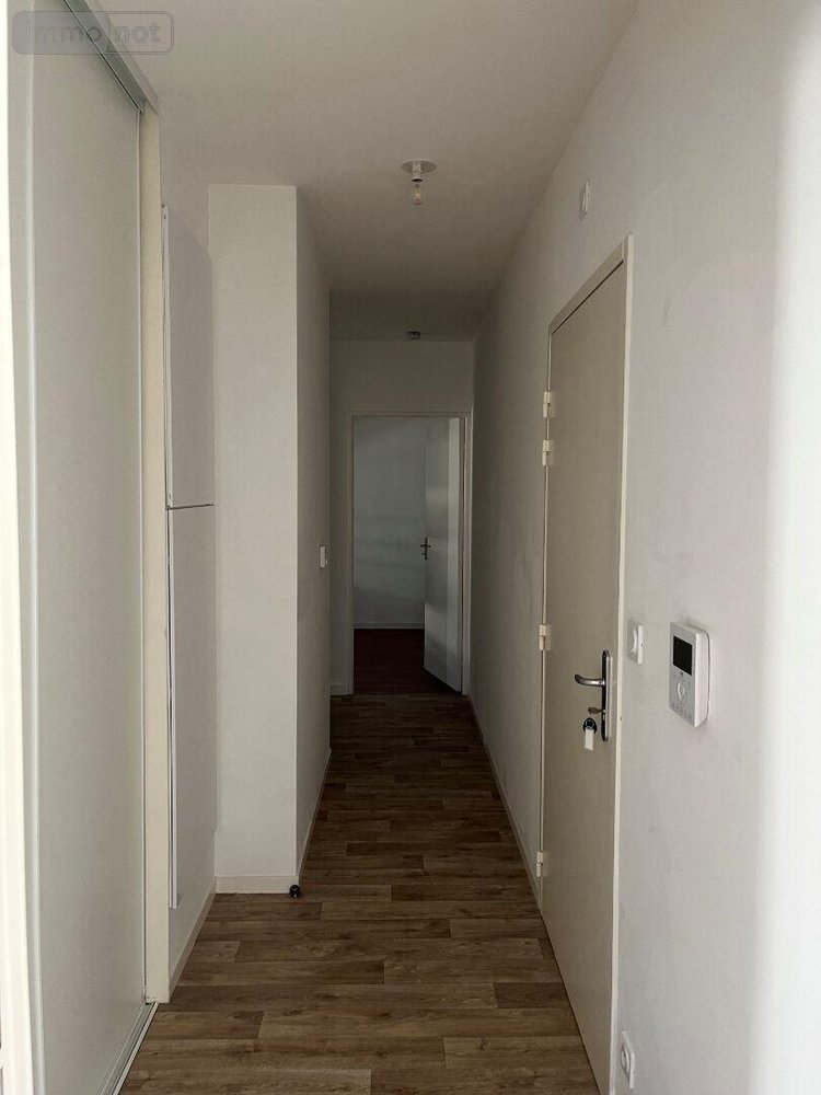 Location appartement Commune non précisée 35 Ille-et-Vilaine 45 m2 2 pièces 585 euros