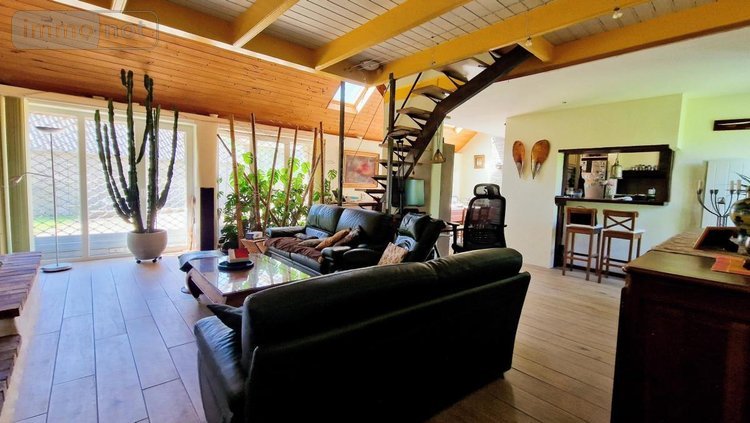 Maison a vendre Plougonven 29640 Finistère 159 m2 8 pièces 367850 euros
