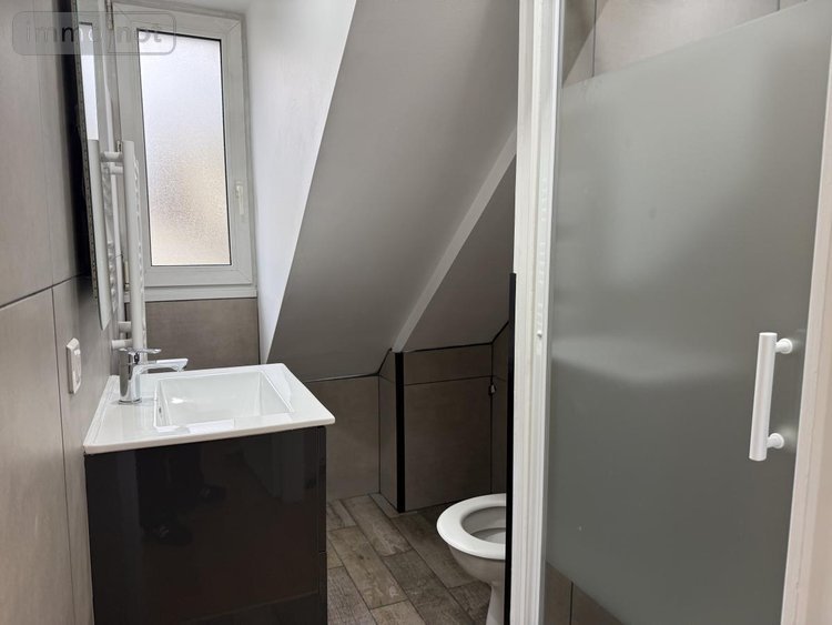 Location appartement Évron 53600 Mayenne 43 m2 3 pièces 500 euros