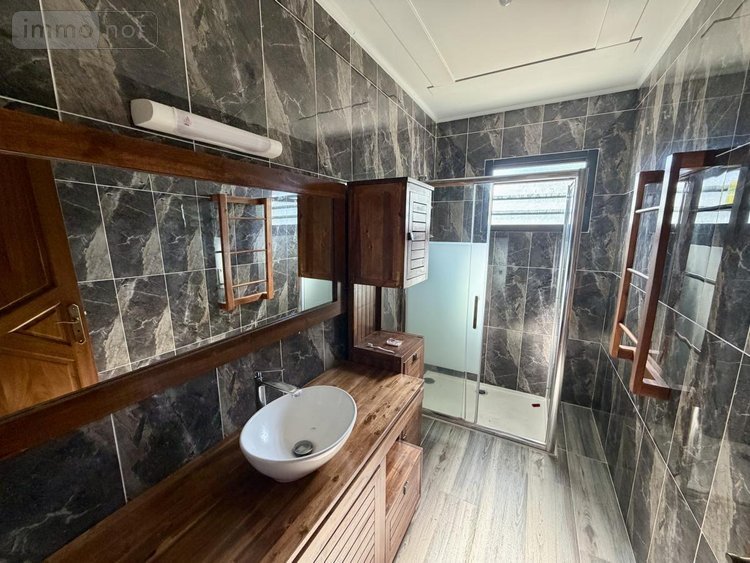 Maison a vendre Saint-Paul 97460 Réunion 117 m2 5 pièces 579975 euros