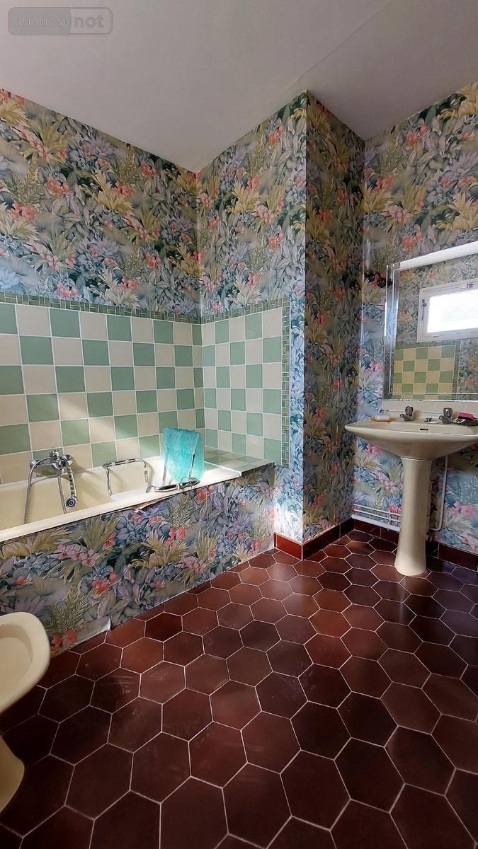 Maison a vendre Bruay-la-Buissière 62700 Pas-de-Calais 153 m2 7 pièces 146500 euros