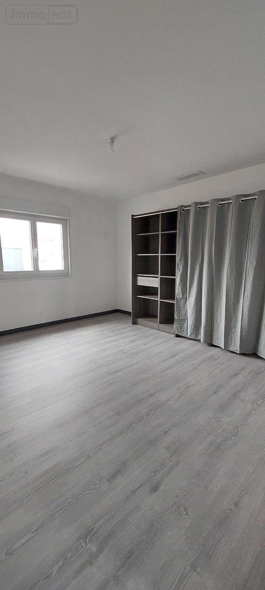Location maison Houdain 62150 Pas-de-Calais 112 m2 6 pièces 950 euros