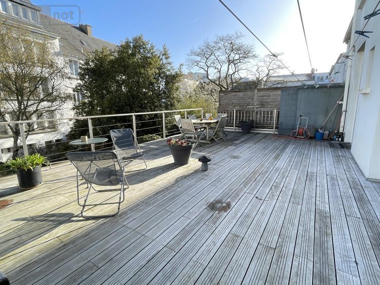 Immeuble a vendre Lorient 56100 Morbihan 383 m2  931000 euros