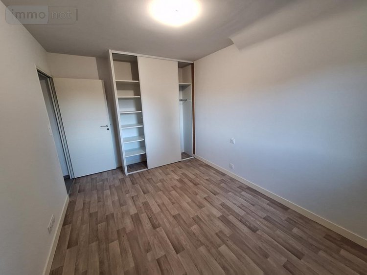 Location maison Miniac-Morvan 35540 Ille-et-Vilaine 103 m2  1240 euros