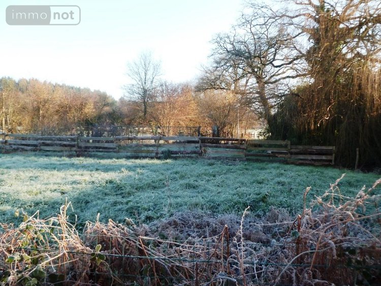 Immeuble a vendre Camors 56330 Morbihan 350 m2  314750 euros