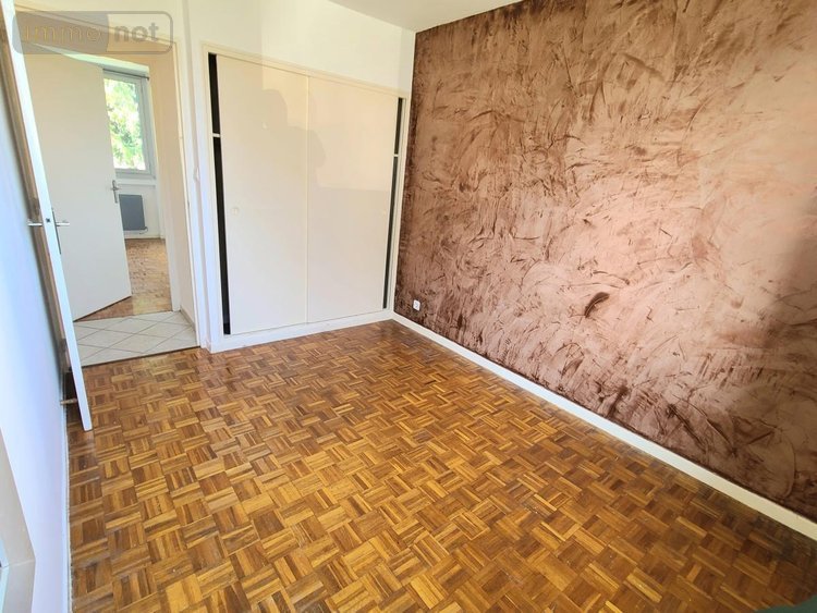 Appartement a vendre Pierrelatte 26700 Drôme 73 m2 4 pièces 120000 euros