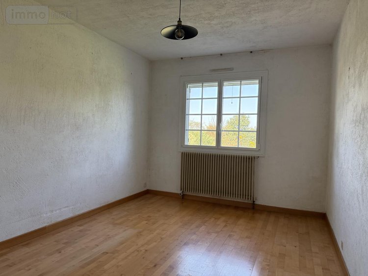 Maison a vendre La Tessoualle 49280 Maine-et-Loire 270 m2 8 pièces 456560 euros