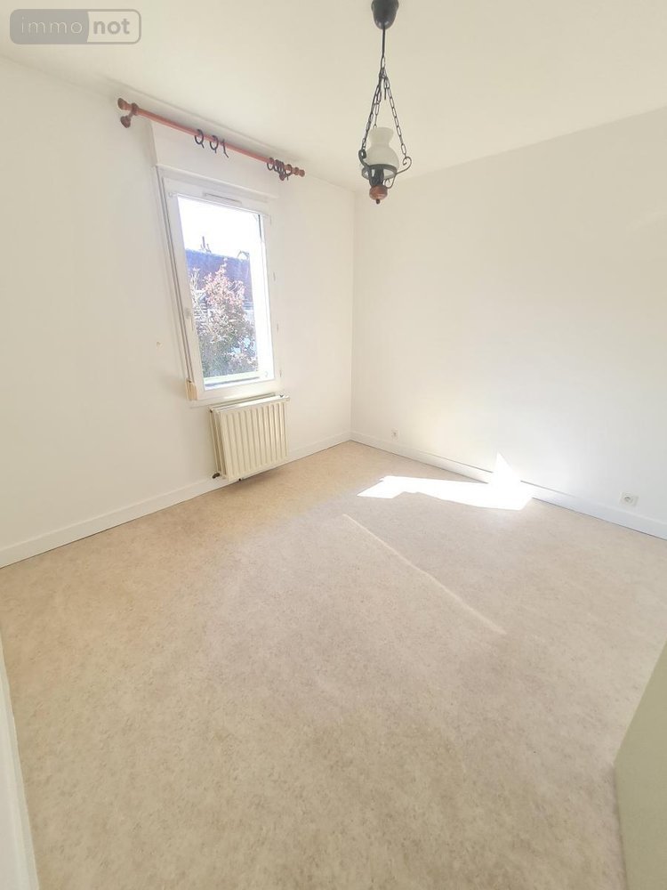 Location appartement Montoire-sur-le-Loir 41800 Loir-et-Cher 64 m2 3 pièces 465 euros