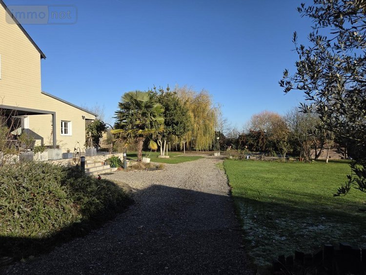 Maison a vendre Château-Gontier-sur-Mayenne 53200 Mayenne 193 m2 8 pièces 456200 euros