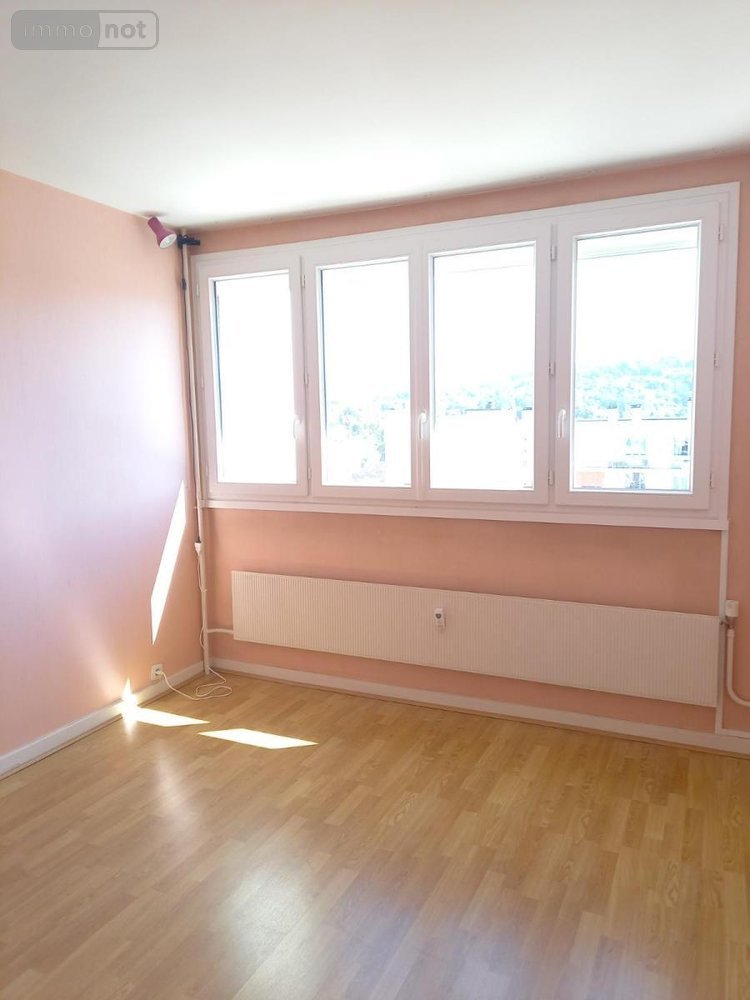 Location appartement Cusset 03300 Allier 74 m2 4 pièces 765 euros