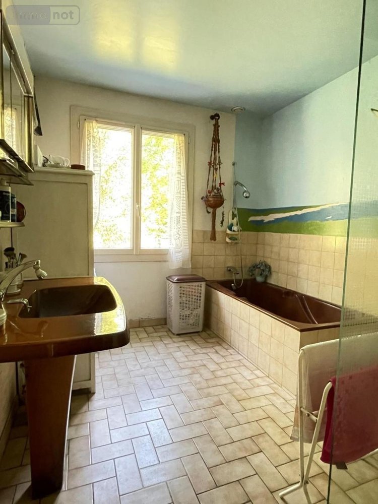 Maison a vendre Connerré 72160 Sarthe 180 m2 7 pièces 199300 euros