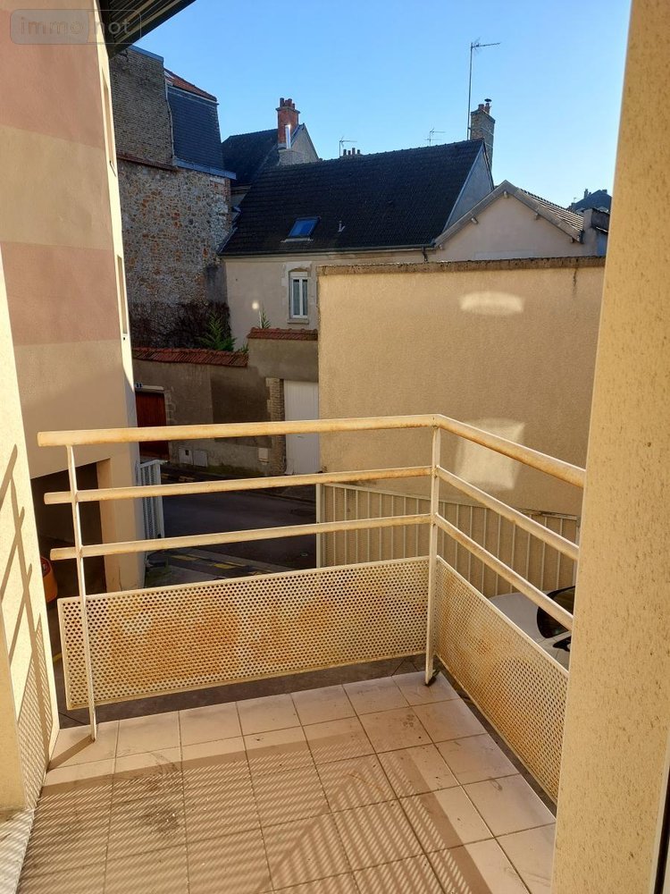 Location appartement Reims 51100 Marne 27 m2 2 pièces 600 euros