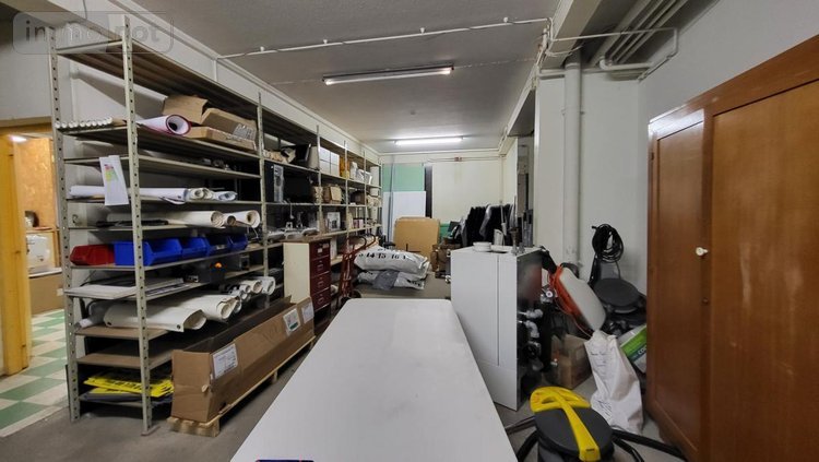 Immeuble a vendre Grand-Charmont 25200 Doubs 1412 m2  190000 euros