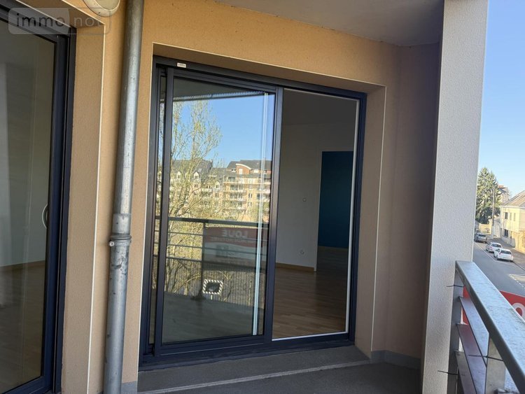 Location appartement Laval 53000 Mayenne 54 m2 2 pièces 665 euros