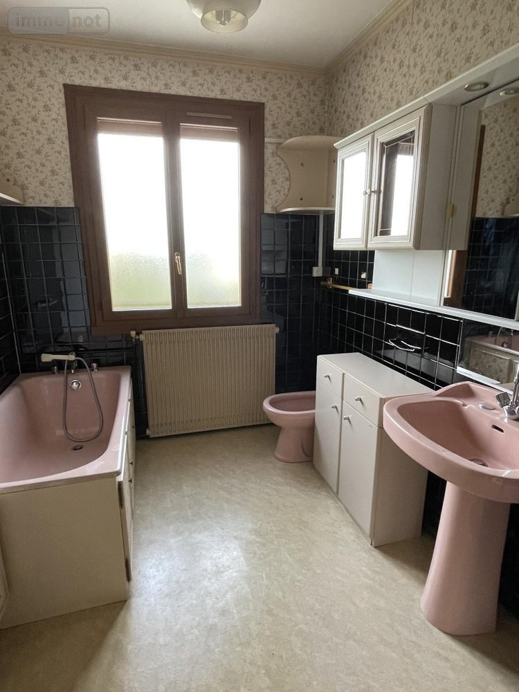Maison a vendre Allonnes 72700 Sarthe 95 m2 5 pièces 169600 euros