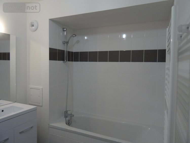 Location appartement Reims 51100 Marne 72 m2 3 pièces 815 euros