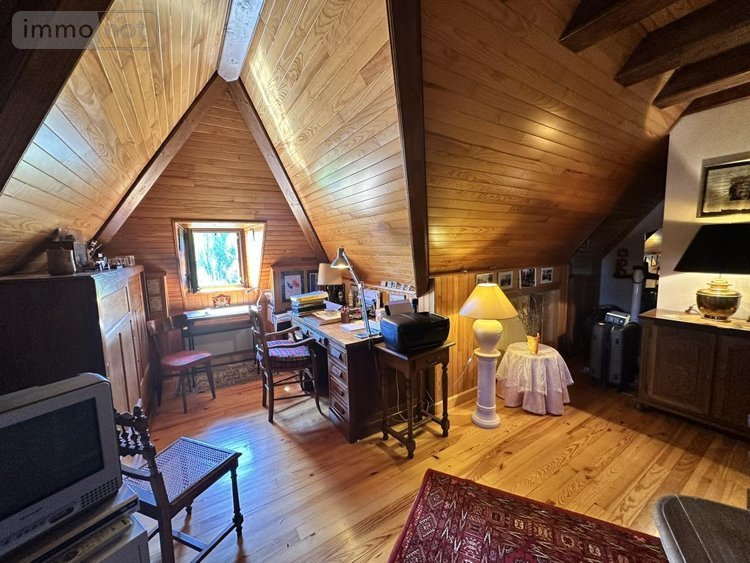 Maison a vendre Neuvéglise-sur-Truyère 15260 Cantal 120 m2  222600 euros