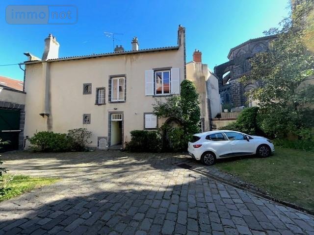 Viager maison Riom 63200 Puy-de-Dôme 320 m2 14 pièces 477750 euros